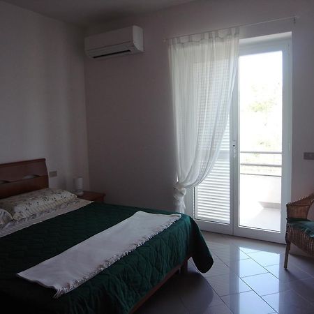 Apartament La Zucca A Pois Formia Pokój zdjęcie